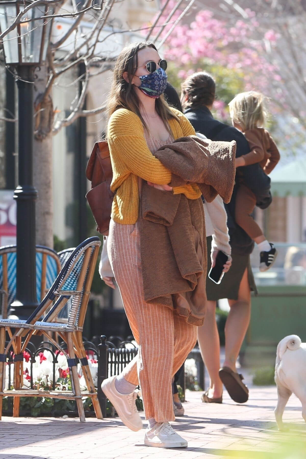 Leighton Meester Steps Out For Shopping in Pacific Palisades 03/19/2021