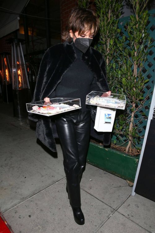 Lisa Rinna is Seen Leaving Kathy Hilton