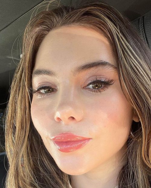 McKayla Maroney Shared Her Selfies On Instagram Photos 03/10/2021 1