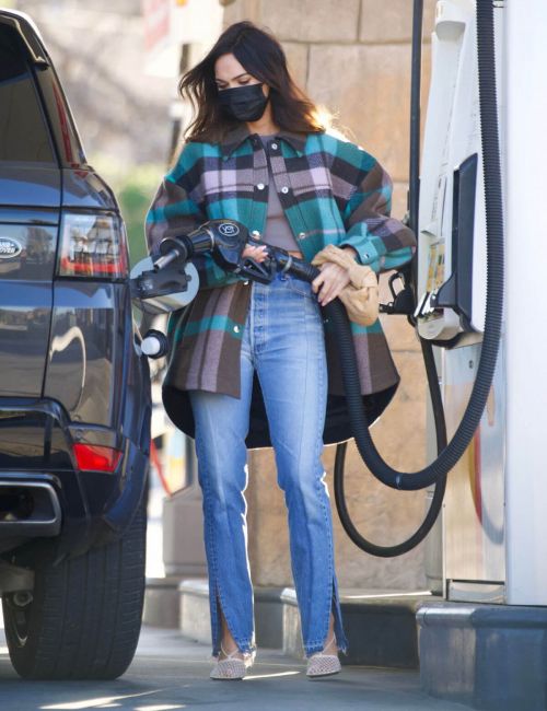 Megan Fox in Check Shirt and Blue Denim at a Gas Station in Calabasas 03/10/2021