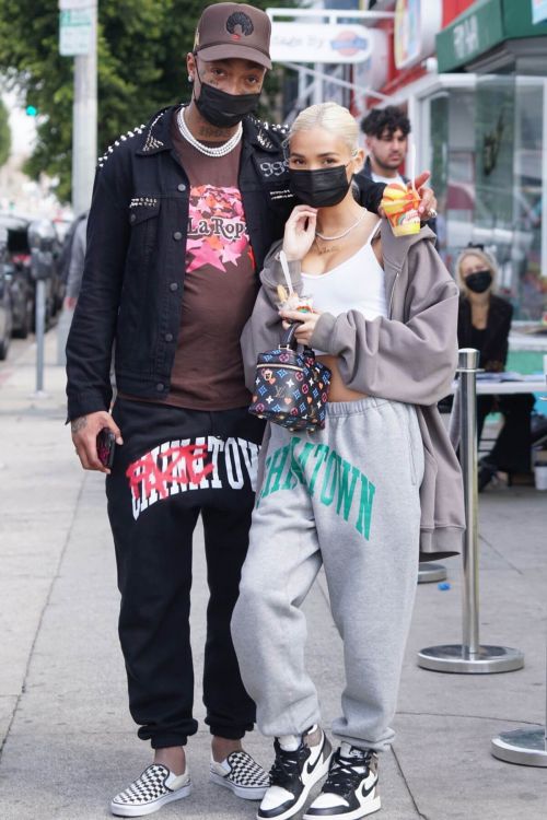 Pia Mia Out for Shopping on Melrose in West Hollywood 03/14/2021 4