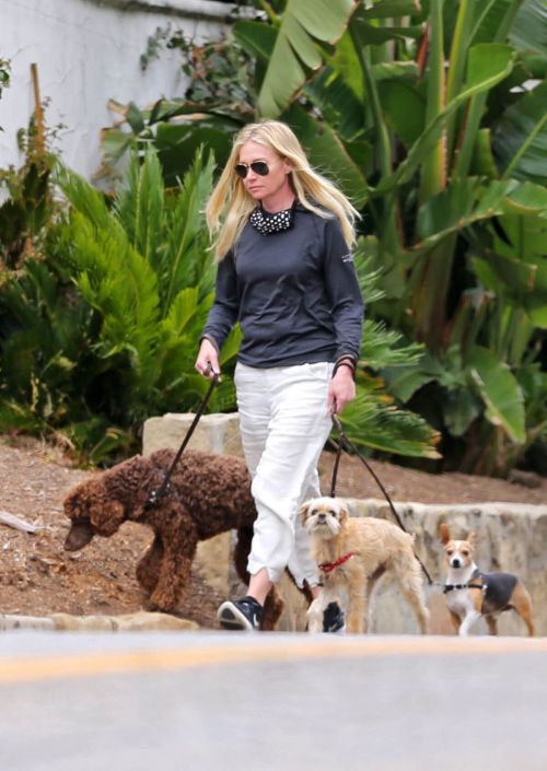 Portia de Rossi Steps Out with Her Dogs in Montecito 03/14/2021 2