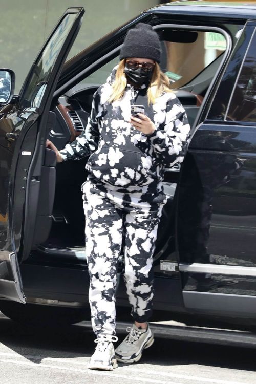 Pregnant Ashley Tisdale Wears a Comfy Outfit While Day Out in Beverly Hills 03/10/2021 3