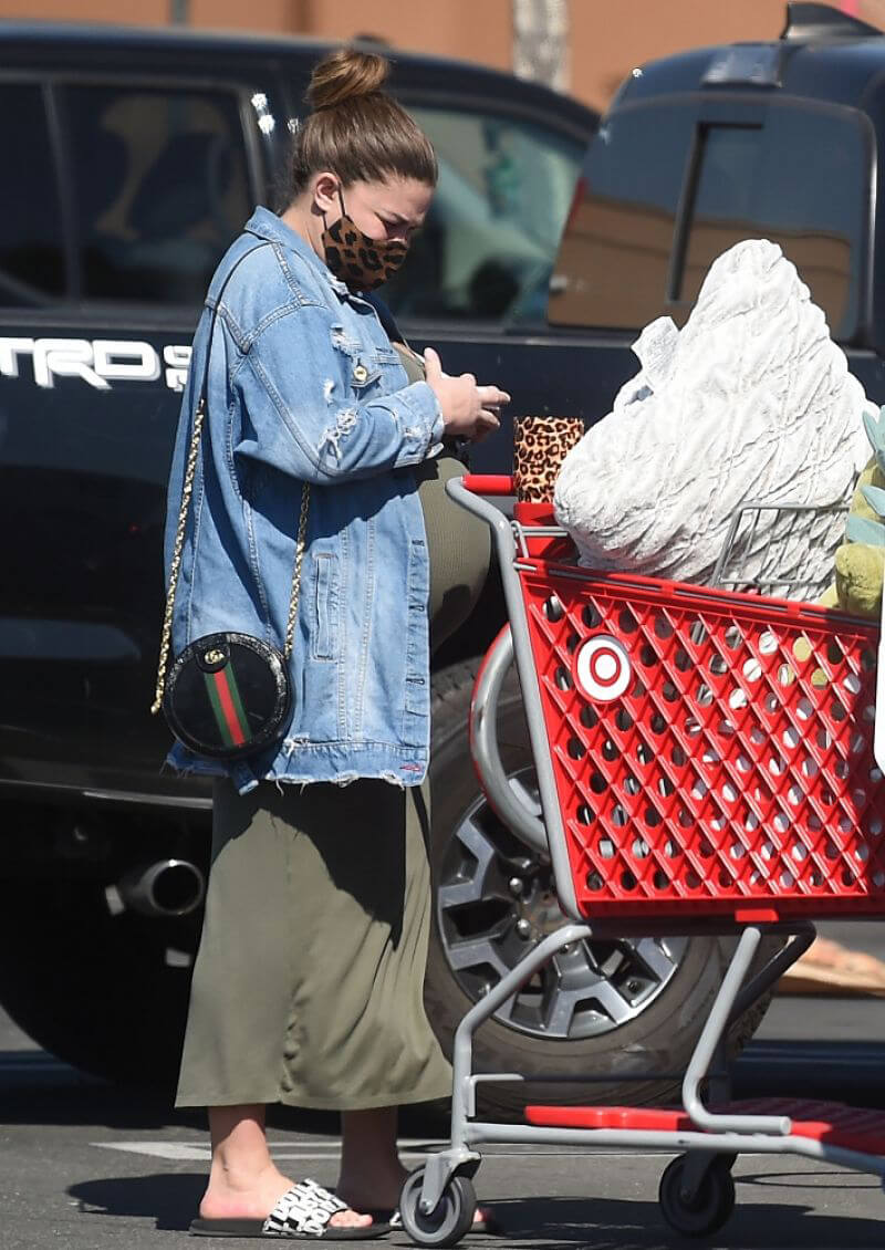 Pregnant Brittany Cartwright Out for Shopping at Target in Hollywood 02/24/2021