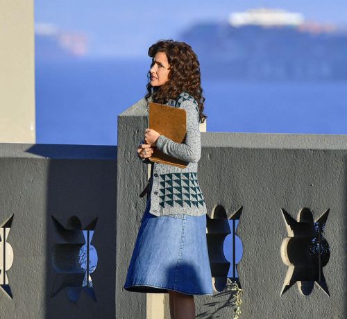 Rose Byrne Looks Retro Chic in a Denim Outfit on the Set of 