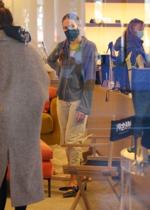 Sarah Jessica Parker Spotted at Her Store in New York 03/13/2021 5