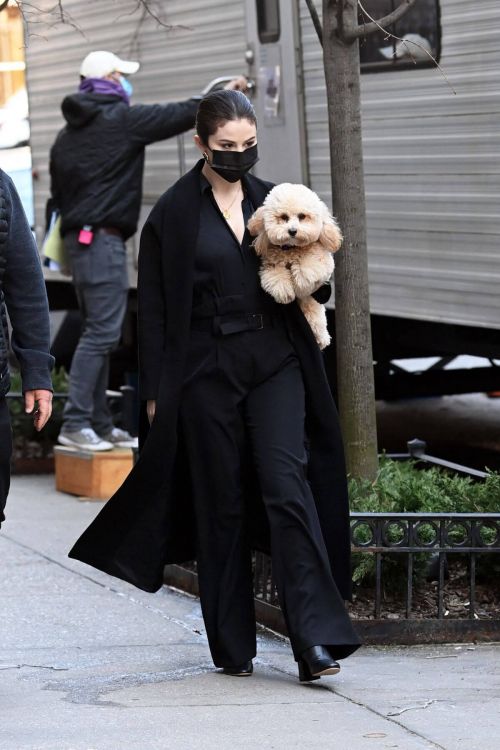 Selena Gomez in Black Oversized Coat filming 