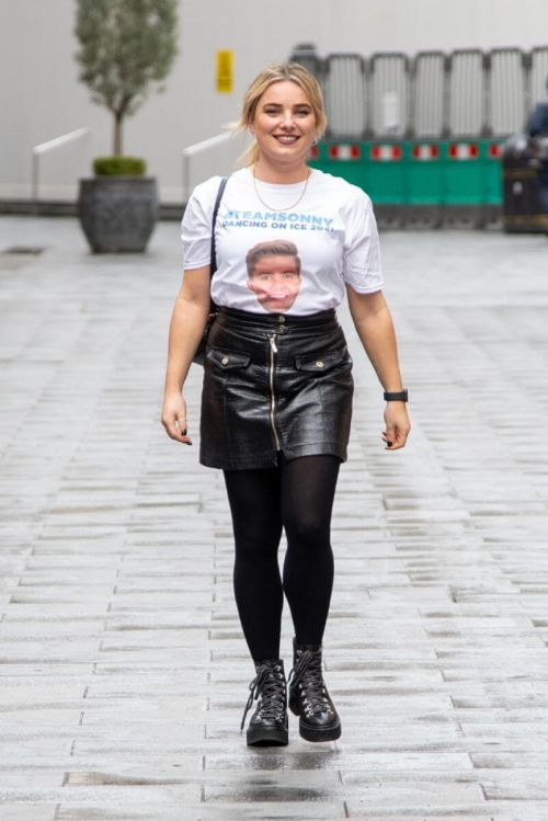 Sian Welby is Leaving Capital FM in London 03/12/2021 2