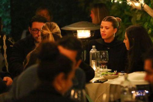 Sofia Richie Night Out for Dinner at Giorgio Baldi in Santa Monica 03/12/2021 2