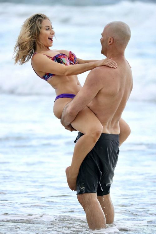 Sonja Marcelline and Mike Gunner Enjoys at a Beach in Gold Coast 02/23/2021 3