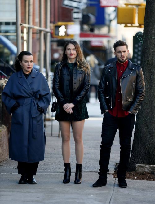 Sutton Foster and Debi Mazar Spotted on the Set of 