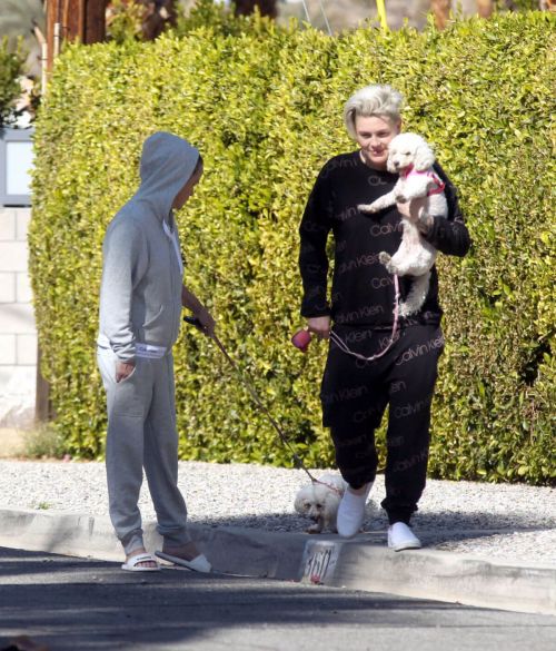 Taryn Manning Steps Out with Her Dogs in Palm Springs 03/09/2021 5