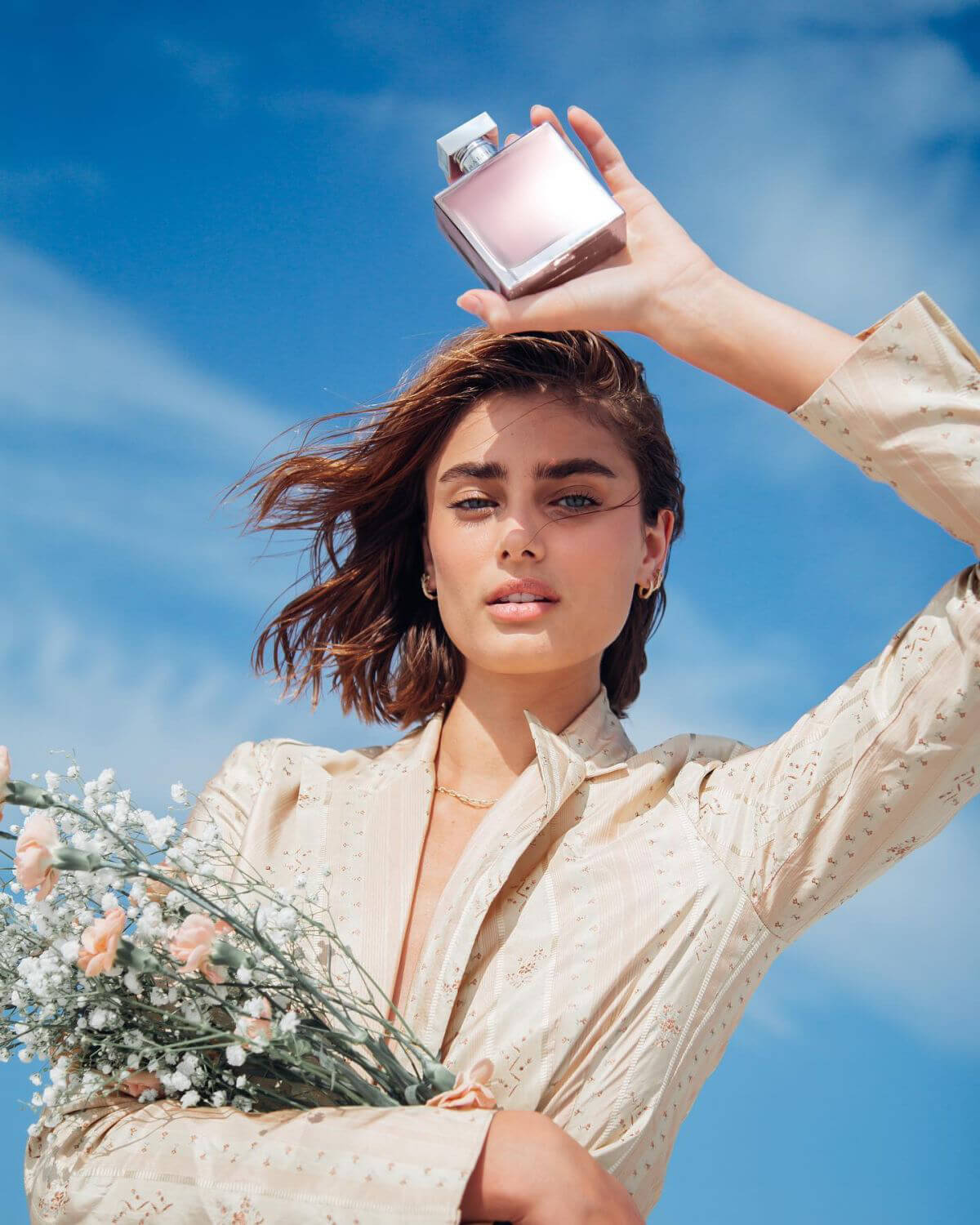 Taylor Hill Photoshoot for Ralph Lauren Romance Fragrance 2021