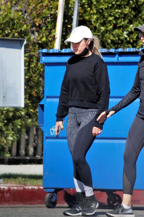 Teddi Mellencamp Hikinig with Friend in Los Angeles 02/24/2021 7