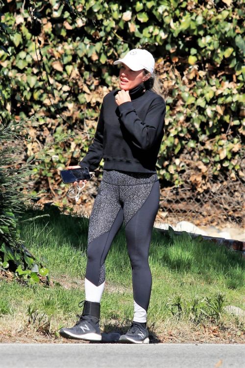 Teddi Mellencamp Hikinig with Friend in Los Angeles 02/24/2021 8