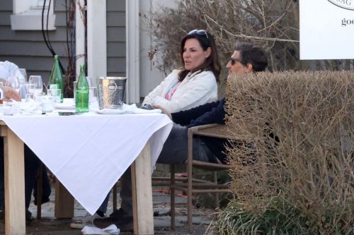 Luann de Lesseps Steps Out for Lunch in Sag Harbor 03/21/2021 6