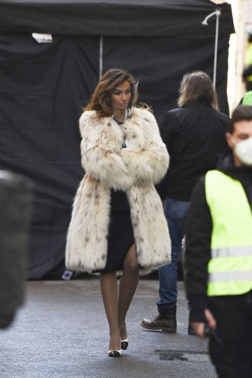 Madalina Diana Ghenea as Sophia Loren on the Set of House of Gucci in Rome 03/22/2021 2
