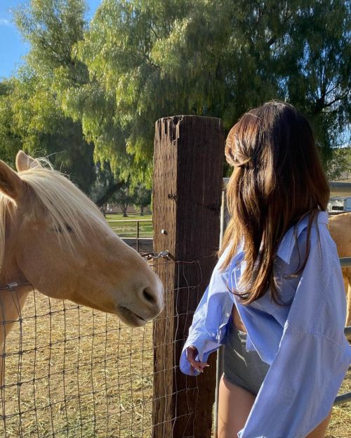 Madison Beer Shared Instagram Photos 03/23/2021 4