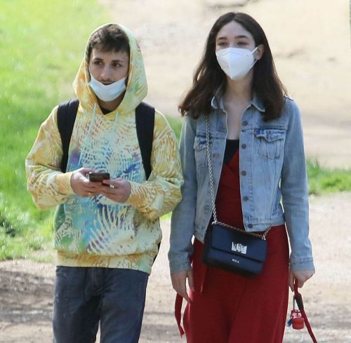 Matilda De Angelis and William Mezzanotte Seen at a Park in Rome 03/25/2021 3