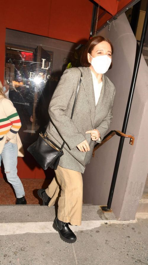 Maya Rudolph and Lindsay Shookus Seen Leaving SNL Rehearsal in New York 03/24/2021 2