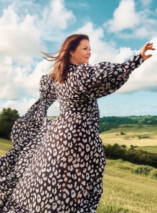 Melissa McCarthy On The Cover Page Of Instyle Magazine, April 2021 8