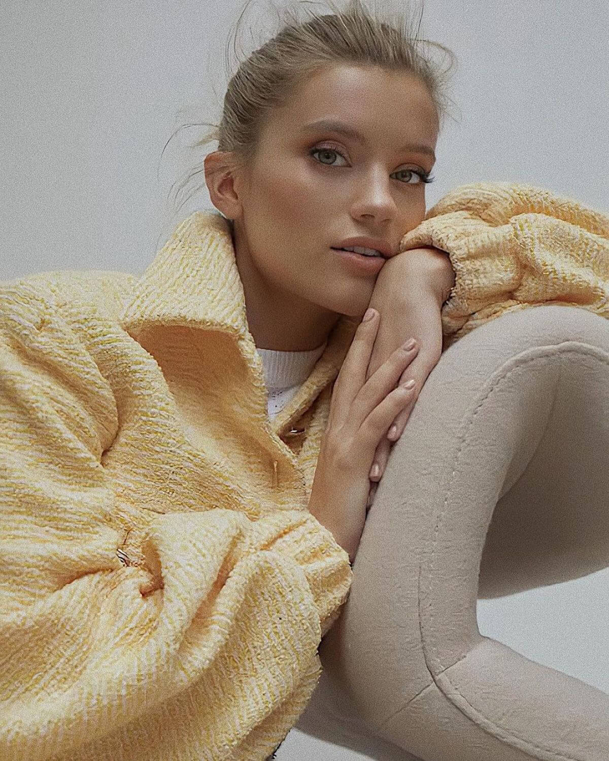 Mia Healey Photoshoot for Stellar Magazine, March 2021