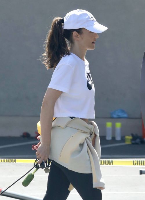 Minka Kelly Hikes with Her Dog in Hollywood Hills 03/22/2021 9