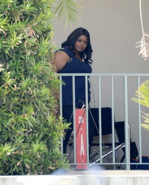 Octavia Spencer Seen on the Set of Truth Be Told in Los Angeles 03/18/2021 1