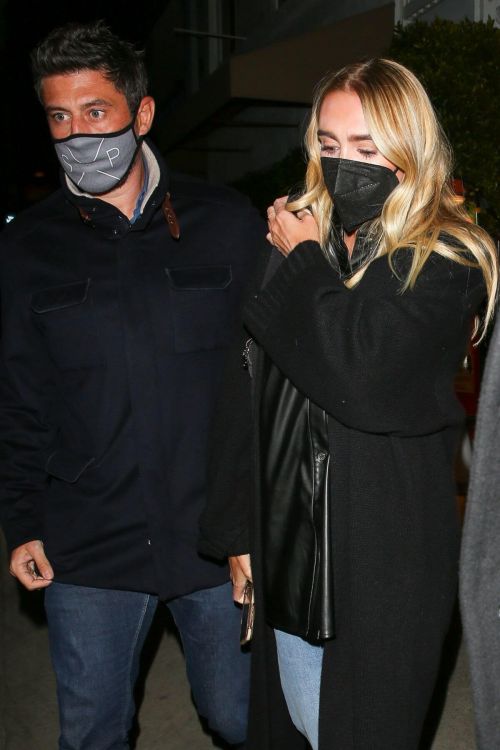 Petra Ecclestone is Leaving Giorgio Baldi in Los Angeles 03/20/2021 3
