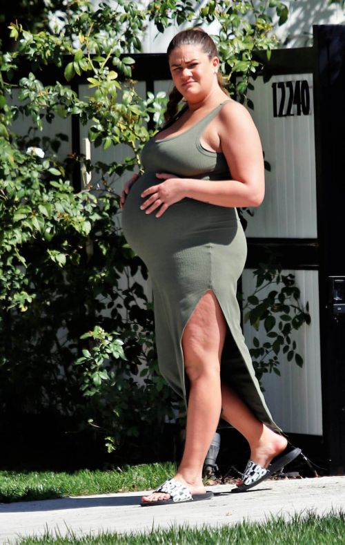 Pregnant Brittany Cartwright Out and About in Los Angeles 03/19/2021