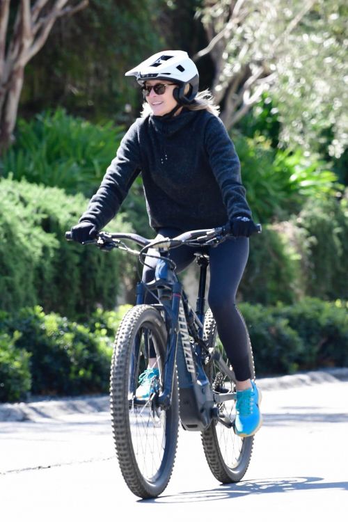 Robin Wright Out and About for a Bike Ride in Brentwood 03/21/2021