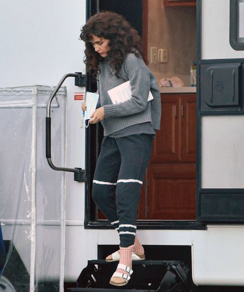 Rose Byrne Seen on the Set of Physical in Santa Monica 03/19/2021 2