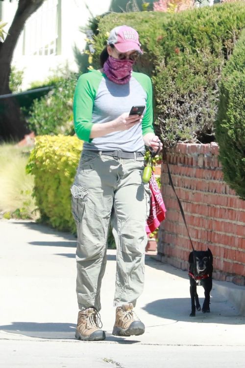 Sarah Silverman Day Out with Her Dog in Los Feliz 03/22/2021 4