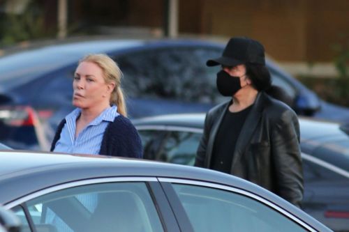 Shannon Tweed is Leaving Dinner in Los Angeles 03/22/2021 3
