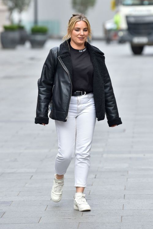 Sian Welby is Seen Leaving Capital Radio Breakfast Show in London 03/24/2021 5