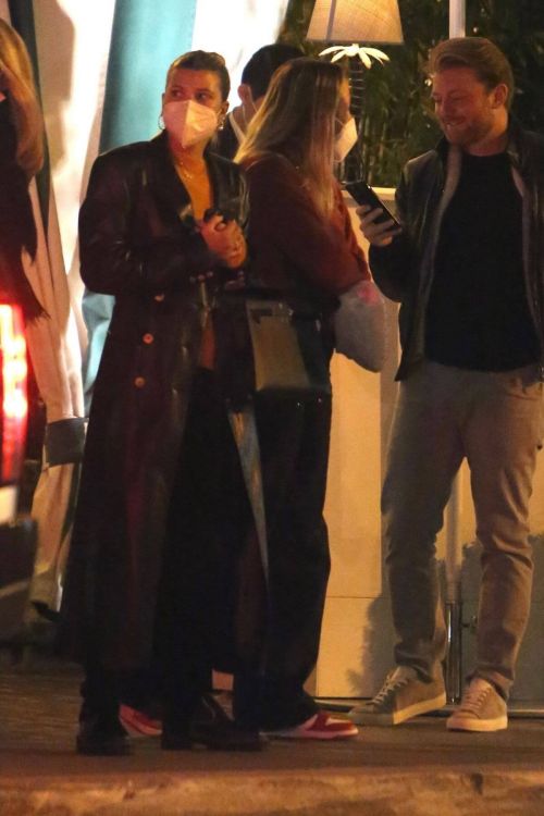 Sofia Richie Night Out for Dinner in West Hollywood 03/25/2021 3