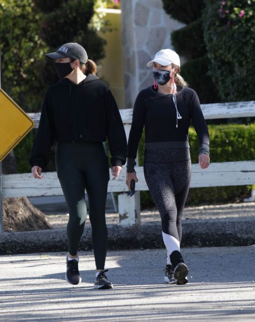 Teddi Mellencamp Steps Out For Jogging with a Friend in Los Angeles 03/19/2021 2