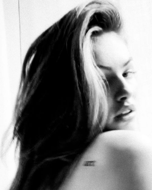 Thylane Blondeau at a Photoshoot, March 2021 1