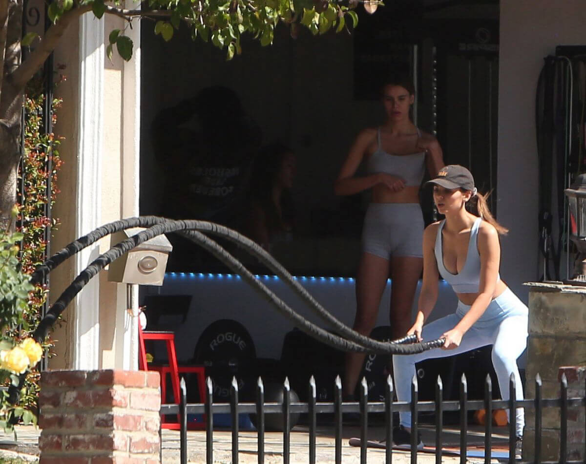 Victoria Justice and Madison Reed Together Workout in Los Angeles 03/24/2021 4