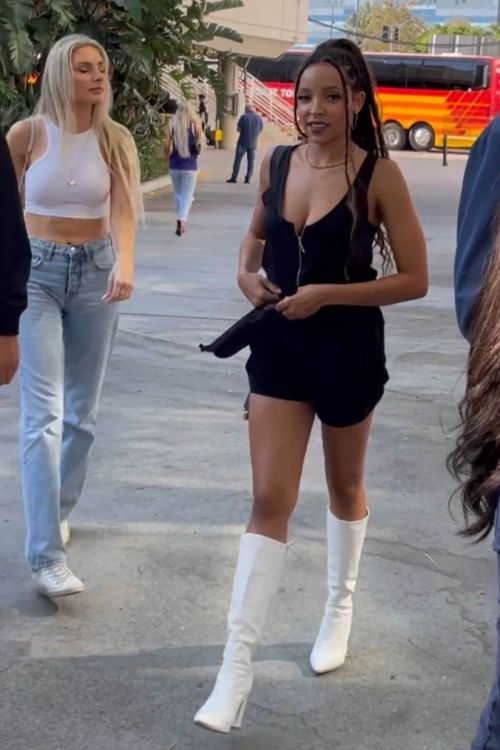Tinashe Arrives at Clippers Game at Staples Center in Los Angeles 06/30/2021 5