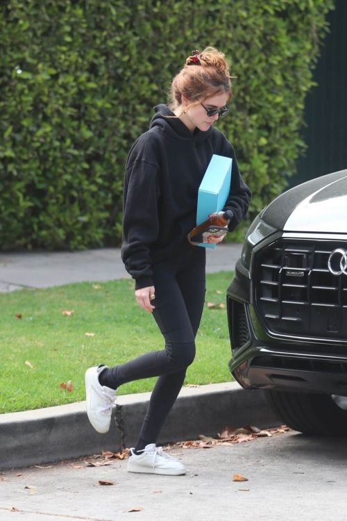 Zoey Deutch in Black Hoodie and Tights During Pilates Class in West Hollywood 06/30/2021 4