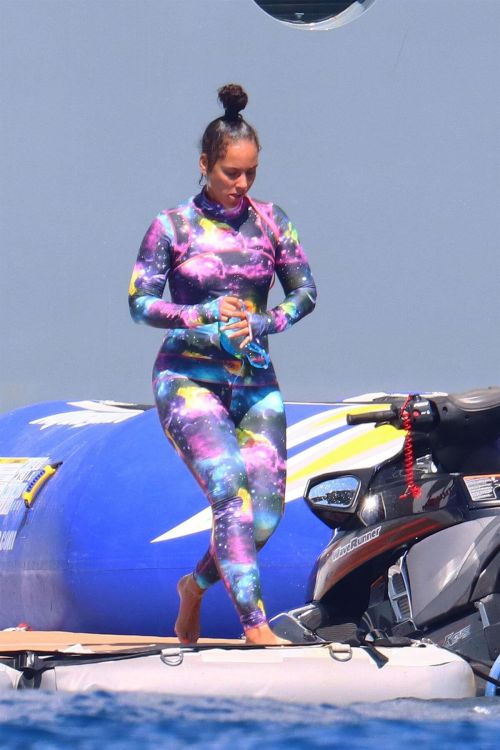 Alicia Keys in Wetsuit During Slide at a Yacht in South of France 08/03/2021 3