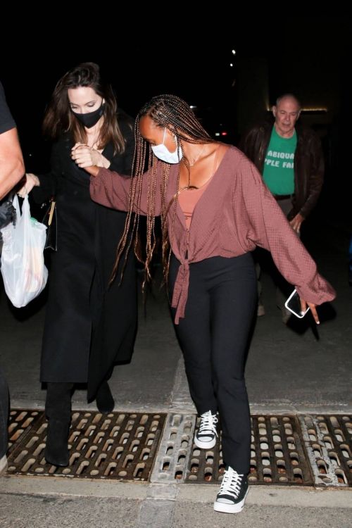 Angelina Jolie Leaves Ziggy Marley Concert at Hollywood Bowl 08/02/2021 5