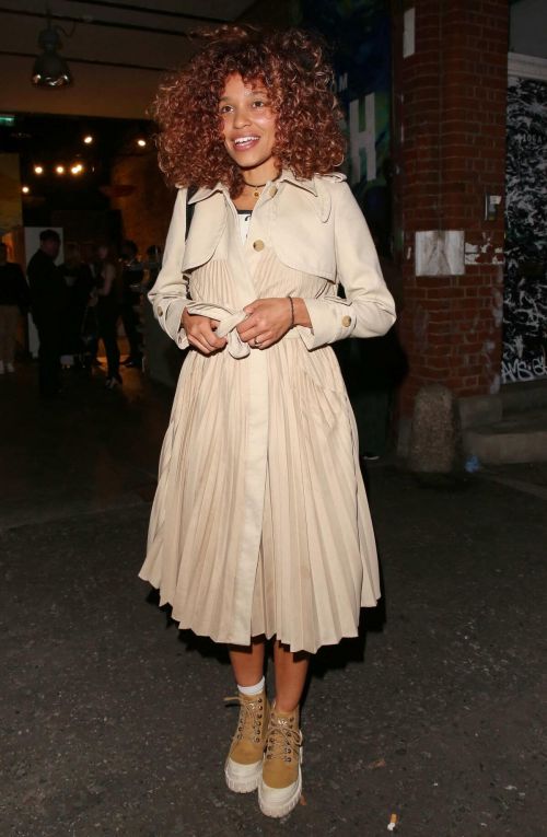 Izzy Bizu attends Van Gogh Immersive Experience Private View in London 08/03/2021 2
