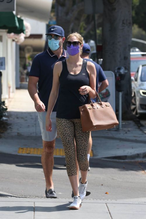 Kate Upton and Her Husband Justin Verlander Out in Santa Monica 08/03/2021 13