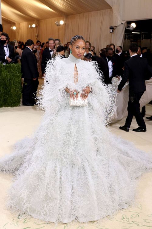 Allyson Felix Makes Met Gala Debut In Fendi Gown in New York 09/13/2021 1