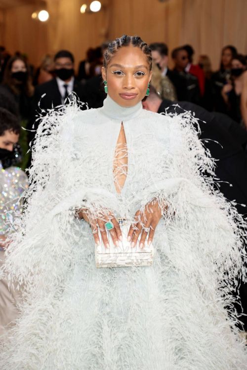 Allyson Felix Makes Met Gala Debut In Fendi Gown in New York 09/13/2021 4