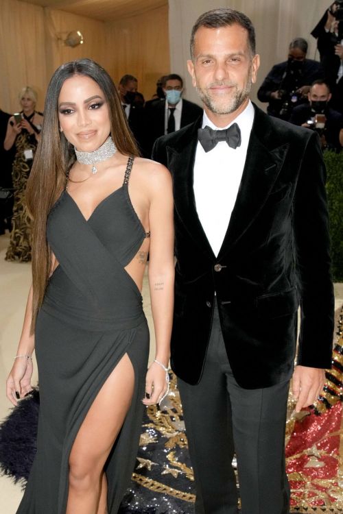 Anitta and Alexandre Birman in Black Matching Outfit at 2021 Met Gala 09/13/2021
