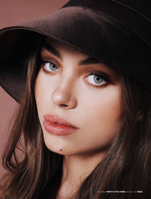 Caitlin Carmichael Photoshoot for GR8T Magazine, Autumn 2021 8