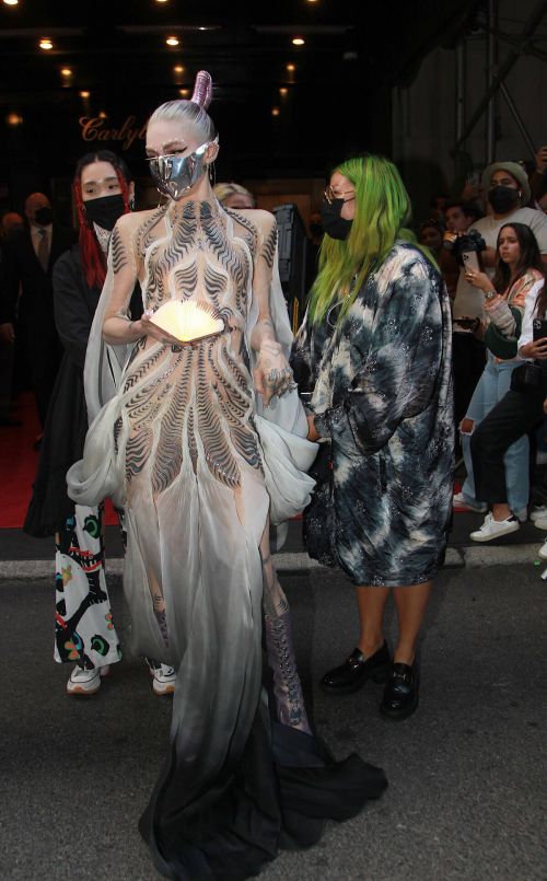 Grimes wears Metal Mask to 2021 Met Gala in New York 09/13/2021 6